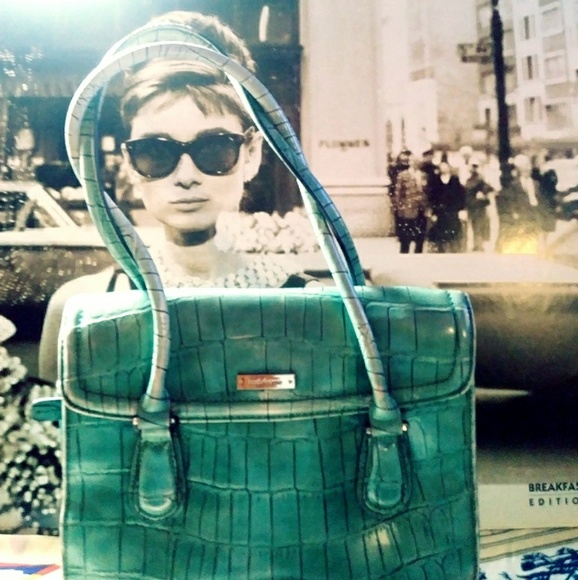 Liz Claiborne purse faux Alligator Pattern green - Picture 1 of 7